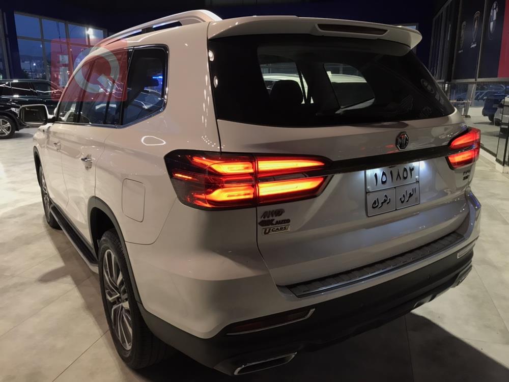 ئێم جی RX8